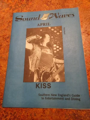 KISS<br>SAFFIRE<br>Vol.3 No.9 1993